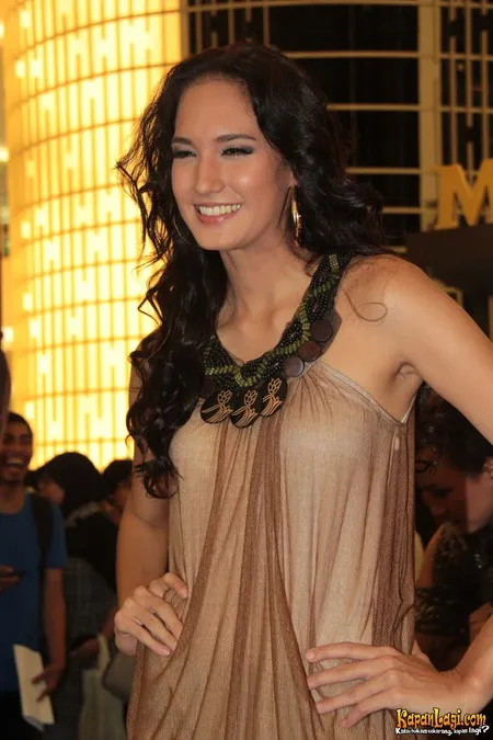 Foto Nadine Chandrawinata