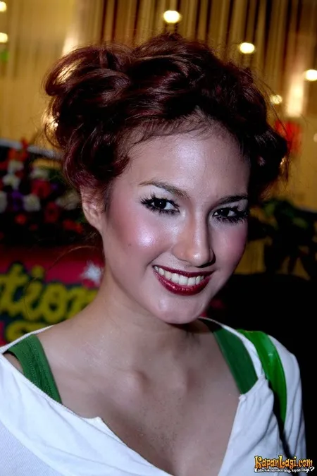 Foto Nadine Chandrawinata