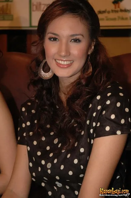 Foto Nadine Chandrawinata