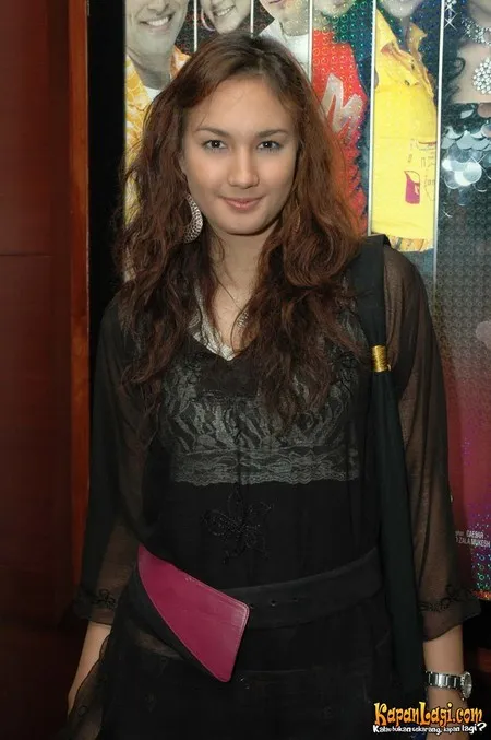 Foto Nadine Chandrawinata