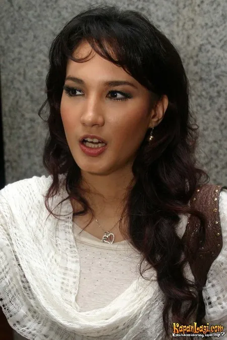 Foto Nadine Chandrawinata