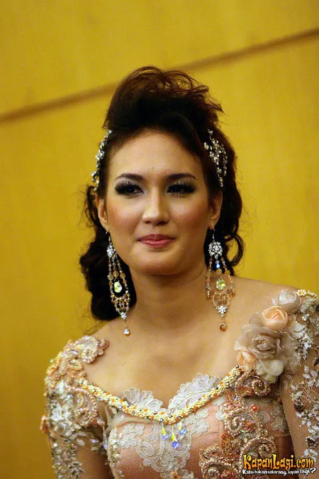 Foto Nadine Chandrawinata