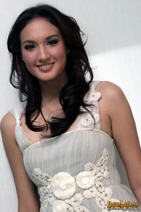 Foto Nadine Chandrawinata