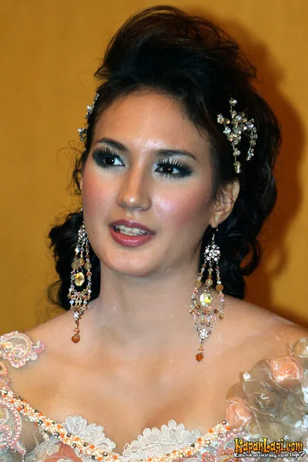 Foto Nadine Chandrawinata