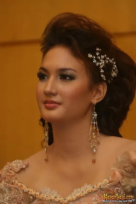 Foto Nadine Chandrawinata