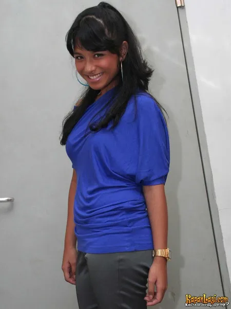 Foto Nadine E Woworuntu