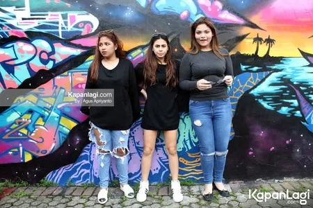 Foto Nadine Waworuntu