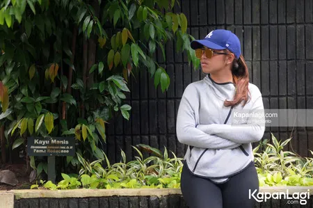 Foto Nadine Waworuntu