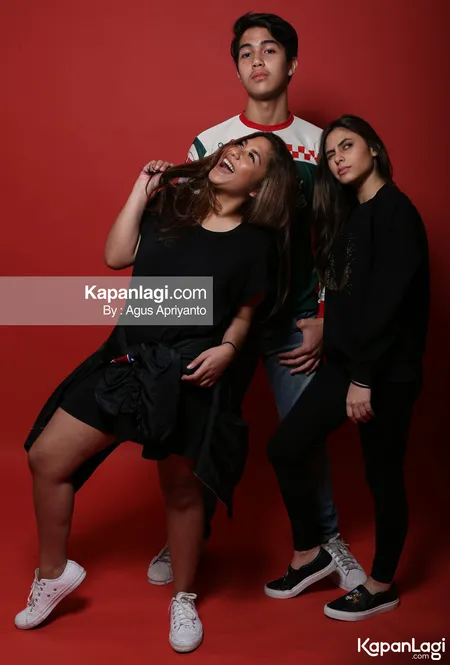 Foto Nadine Waworuntu