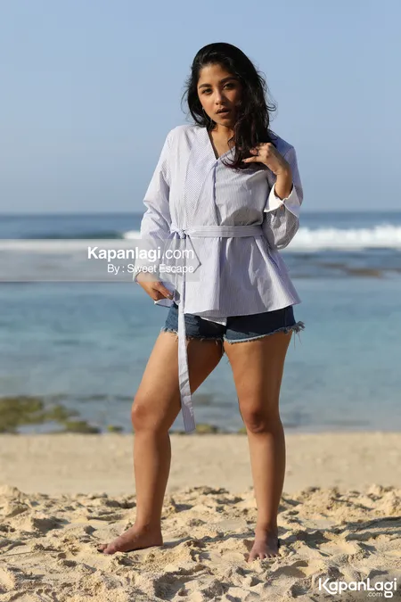 Foto Nadine Waworuntu