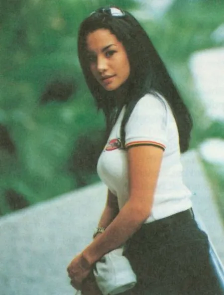 Foto Nadya Hutagalung