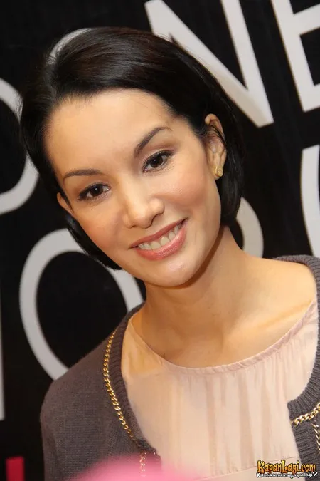 Foto Nadya Hutagalung