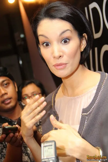 Foto Nadya Hutagalung