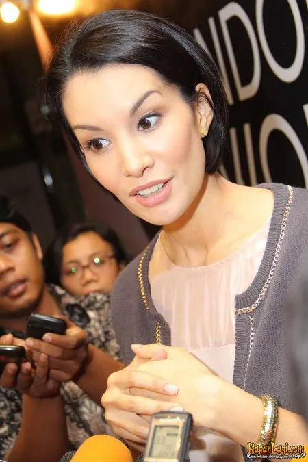 Foto Nadya Hutagalung