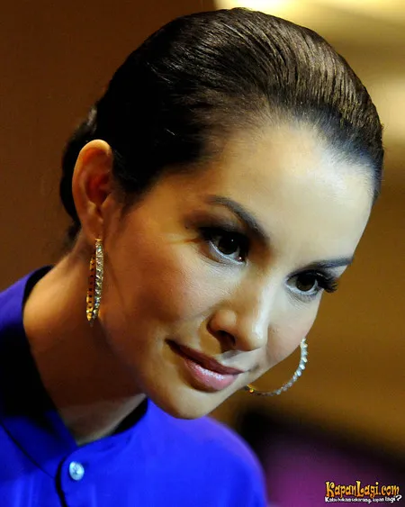 Foto Nadya Hutagalung