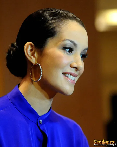 Foto Nadya Hutagalung