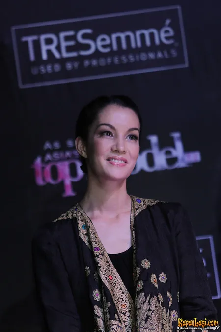 Foto Nadya Hutagalung