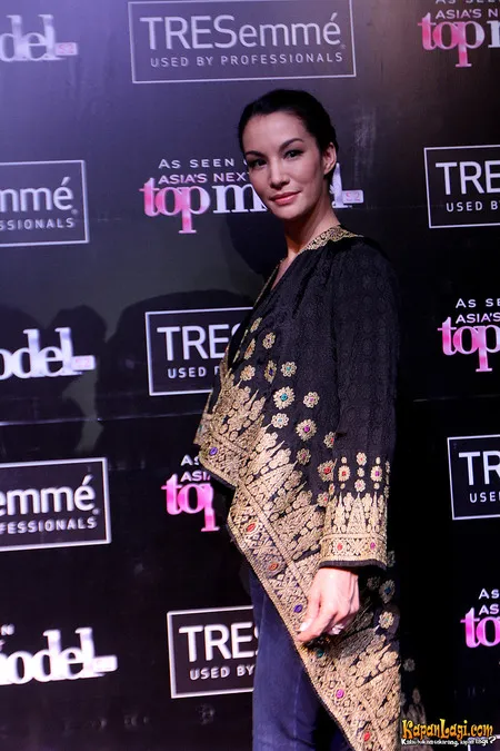 Foto Nadya Hutagalung