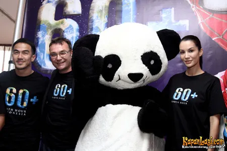 Foto Nadya Hutagalung