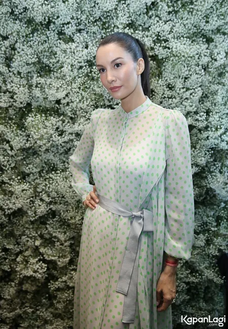 Foto Nadya Hutagalung