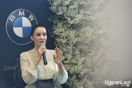 Foto Nadya Hutagalung