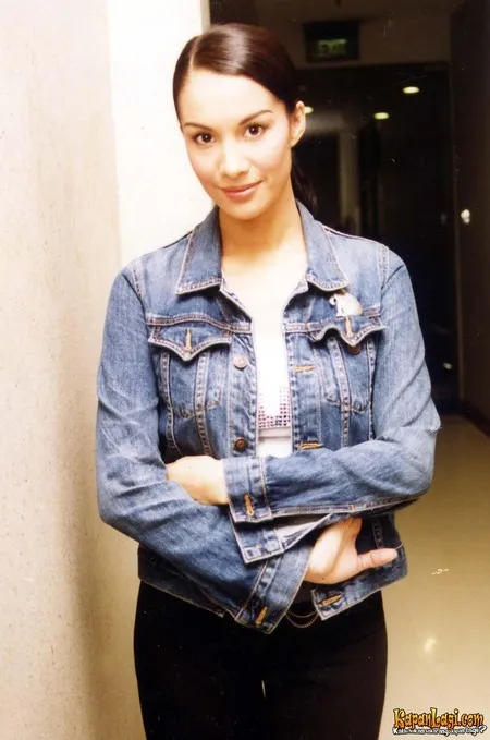 Foto Nadya Hutagalung