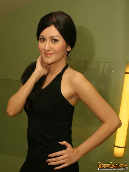 Foto Nana Khairina