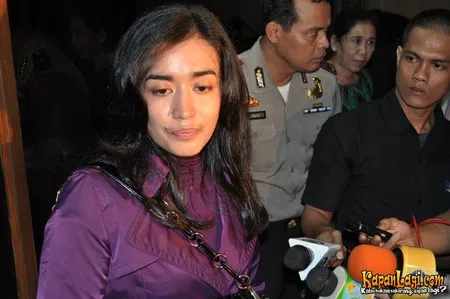 Foto Nana Mardiana