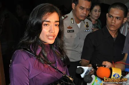 Foto Nana Mardiana