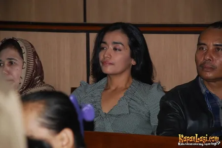 Foto Nana Mardiana