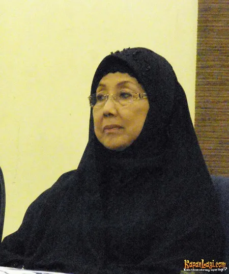 Foto Nani Wijaya