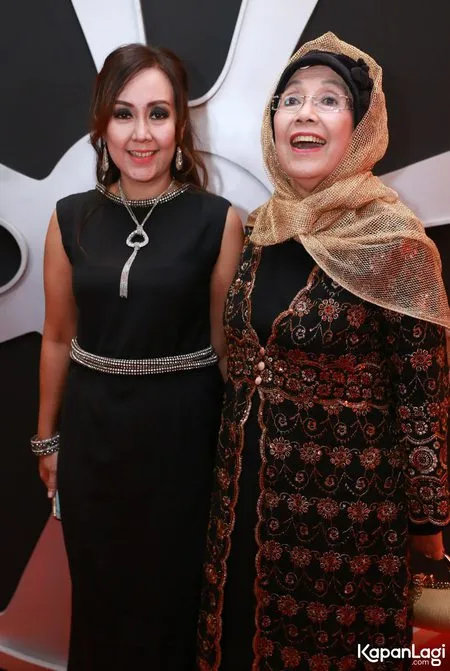 Foto Nani Wijaya