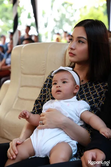 Foto Nastusha Olivia Alinskie