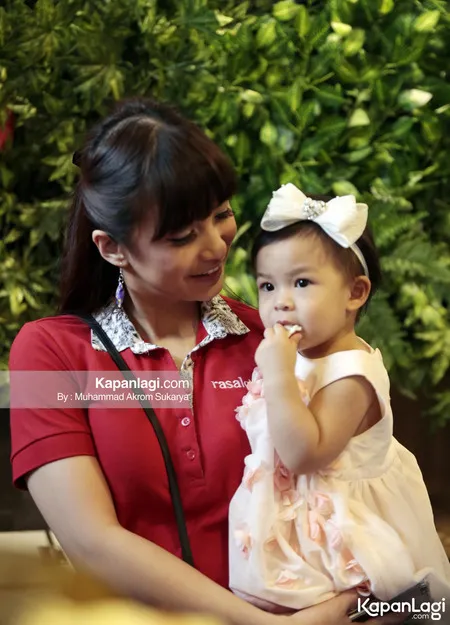 Foto Nastusha Olivia Alinskie