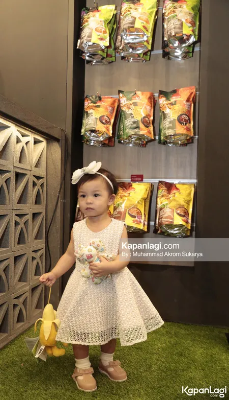 Foto Nastusha Olivia Alinskie