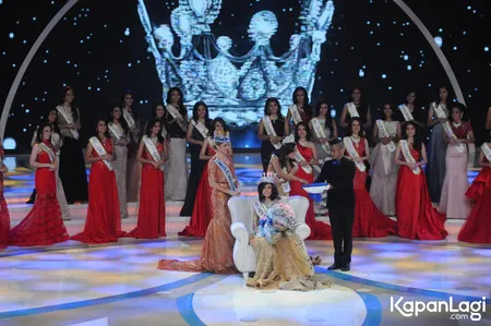 Foto Natasha Mannuela