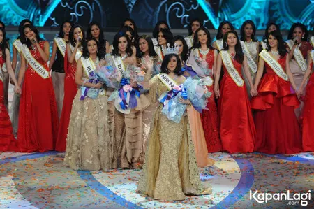 Foto Natasha Mannuela