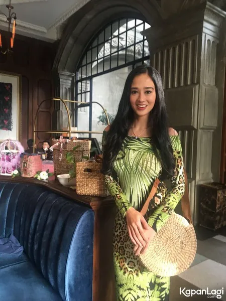 Foto Natasha Natalie