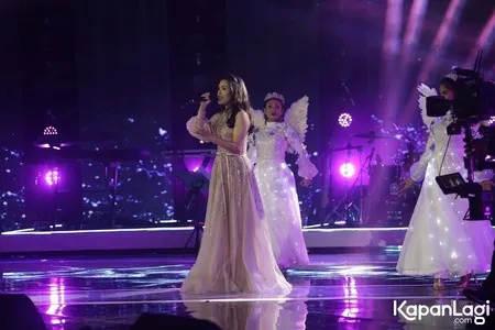 Foto Natashia Nikita