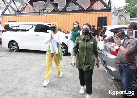 Foto Nathalie Holscher