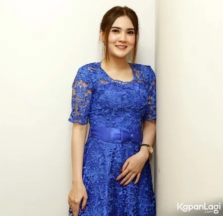 Foto Nella Kharisma