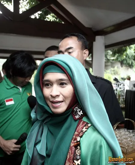 Foto Neno Warisman