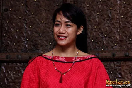 Foto Nia Dinata