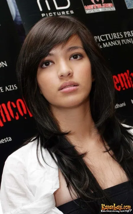 Foto Nia Ramadhani