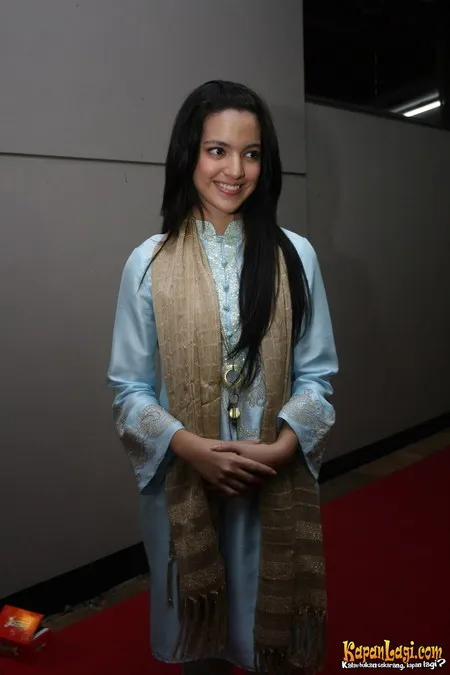 Foto Nia Ramadhani