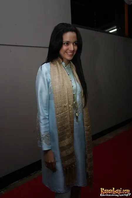 Foto Nia Ramadhani