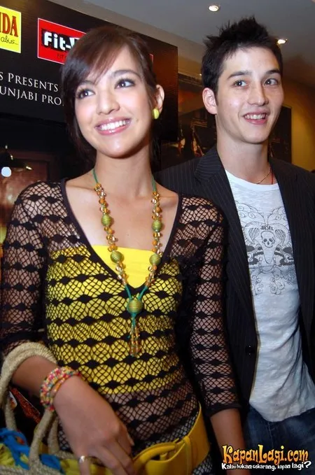 Foto Nia Ramadhani
