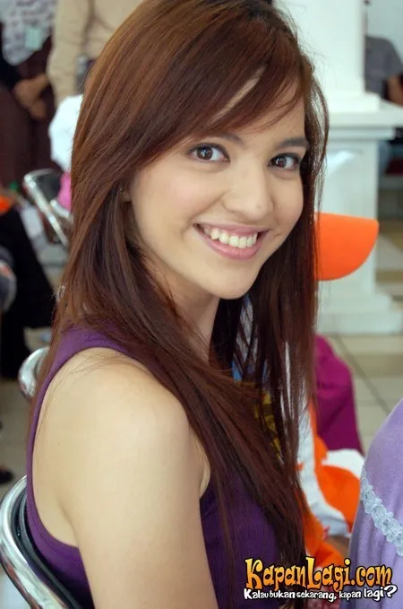 Foto Nia Ramadhani
