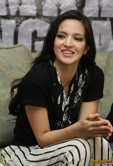 Foto Nia Ramadhani