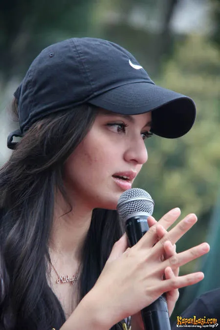 Foto Nia Ramadhani